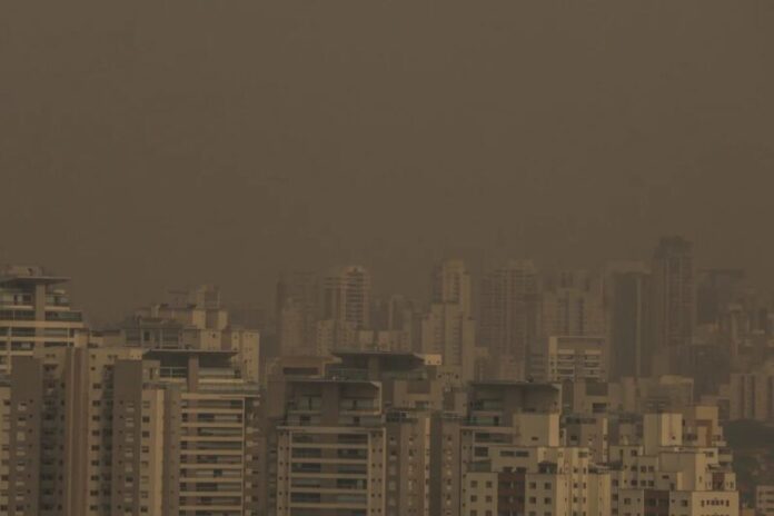 Poluição e queimadas agravam doenças respiratórias; veja como se proteger