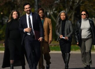 Prefeito eleito de NY anuncia equipe de transição liderada só por mulheres