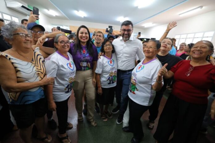 Saude-AM-Digital-Governador-Wilson-Lima-lanca-nova-etapa-da-Telessaude-com-atendimento-24h-por-clinico-geral-para-toda-a-populacao-1_foto-Diego-Peres-Secom-1024x682