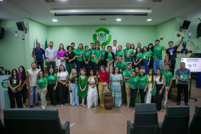 Seminário Internacional de Telessaúde e Telenfermagem da UEA reforça o papel da tecnologia no cuidad