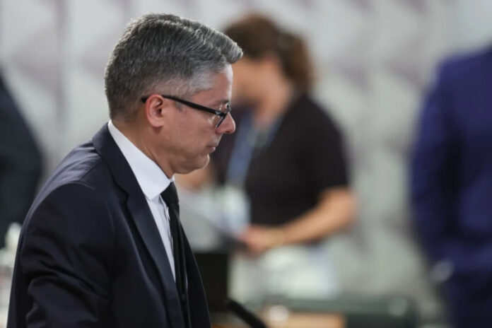 Senador-Alessandro-Vieira-MDB