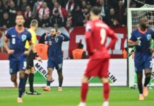 Memphis marca, mas Holanda só empata com Polônia e adia vaga na Copa