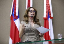 Alessandra Campelo questiona projeto que vai aumentar taxa de iluminação pública em Iranduba