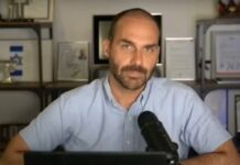 Eduardo Bolsonaro pode ter mandato cassado por faltas, afirma presidente da Câmara