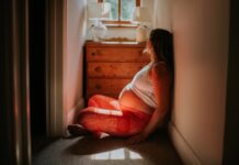 Pensamentos Intrusivos na Maternidade: Um Alerta para a Saúde Mental Perinatal