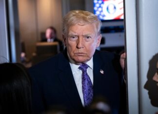 Donald Trump critica aliados europeus, aponta “decadência” por imigração e comenta guerra na Ucrânia