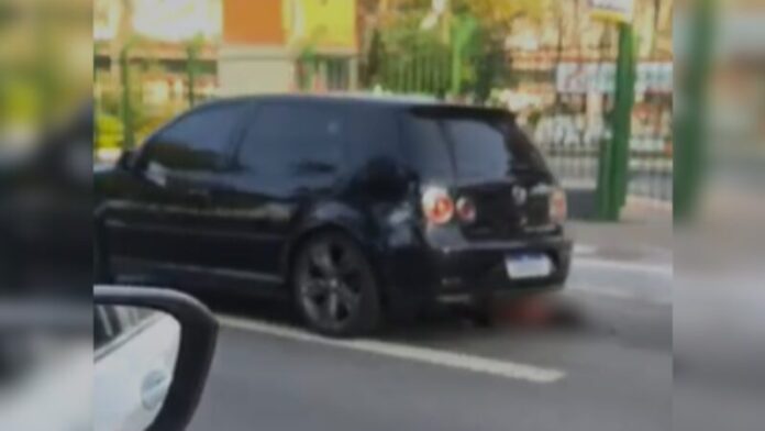 Homem que arrastou mulher tem prisão mantida após audiência de custódia