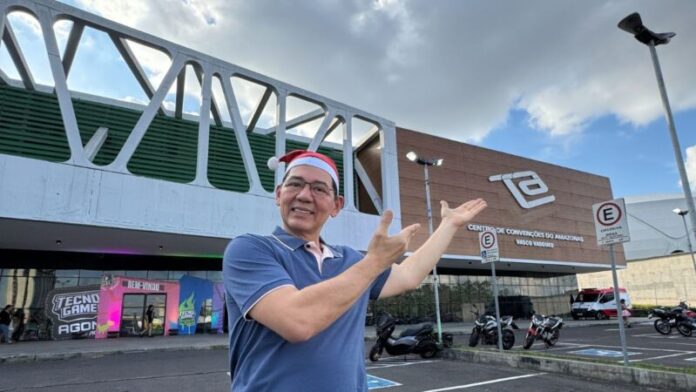 Kennedy-Marques-realiza-a-11a-edicao-do-Um-Dia-Bom-pra-Cachorro-edicao-especial-de-Natal