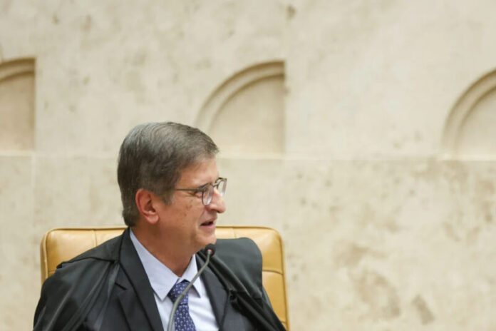 PGR-Paulo-Gonet-durante-a-sessao-do-Supremo-Tribunal-Federal-STF-Metropoles-15-scaled