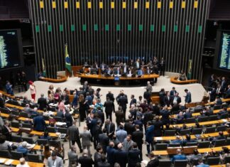 Câmara decide deixar PEC da Segurança e PL Antifacção para 2026