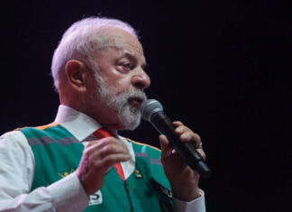 Lula diz que avalia veto sobre dosimetria: “Bolsonaro tem que pagar”