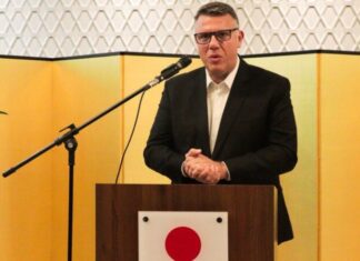 Presidente da Comissão de Turismo e Relações Internacionais é homenageado em evento que celebrou a amizade Brasil–Japão