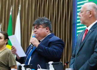 Sessão na CMM institui Frente Parlamentar em defesa da indústria, comércio e Zona Franca de Manaus