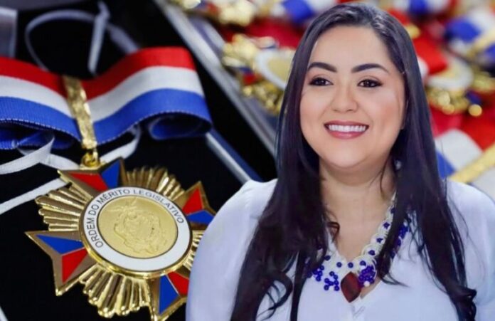 WhatsApp Image 2025-12-09 at 08.30.44