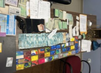 Em Lábrea, Polícia Civil desarticula esquema e prende agiota com cerca de R$ 9 mil em espécie e 45 cartões bancários