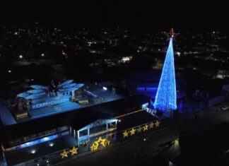 Caprichoso inaugura Complexo Natalino e ilumina Parintins com magia e esperança