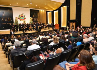 Cantata de Natal no TCE-AM marca encerramento do ano letivo da Escola de Contas Públicas