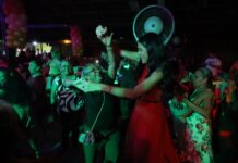 Deputada Mayra Dias promove o “Bolerão dos Idosos” e reúne mais de 2 mil participantes em Parintins