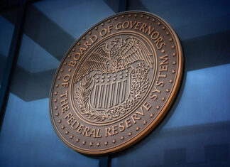 Na última reunião do ano, BC dos EUA corta juros pela 3ª vez seguida