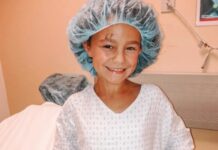 A Força de Melanie: de um caroço na têmpora à resiliência contra o câncer ocular