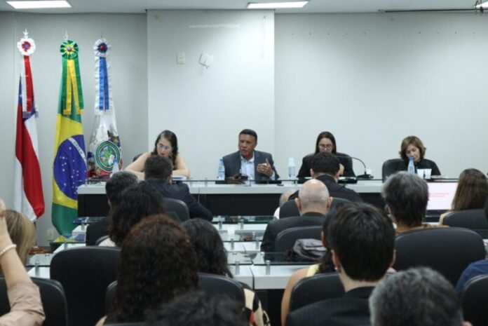 foto_lucas_silva_amazonastur-1024x683