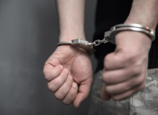 Homem é preso em Manaus por descumprir medida protetiva contra ex-companheira