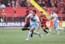 Grêmio “passeia”, atropela o lanterna Sport e carimba vaga na Sul-Americana
