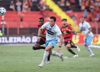 Grêmio “passeia”, atropela o lanterna Sport e carimba vaga na Sul-Americana