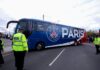Ônibus do PSG é atacado após jogo da Champions League