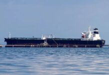 Mais de 30 navios na Venezuela estão em risco após apreensão de petroleiro