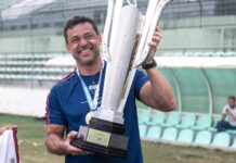 Fred vence título como técnico e vai à Europa para curso da Uefa