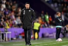 Internacional anuncia Paulo Pezzolano como novo treinador para 2026