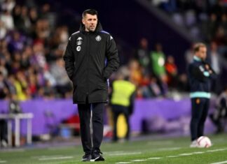 Internacional anuncia Paulo Pezzolano como novo treinador para 2026