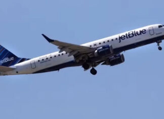 Avião comercial da JetBlue quase colide com aeronave militar dos EUA no espaço aéreo venezuelano