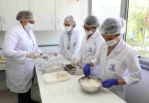 Futuras Cientistas: Alunas da rede estadual desenvolvem produtos alimentícios a partir de fruto regional