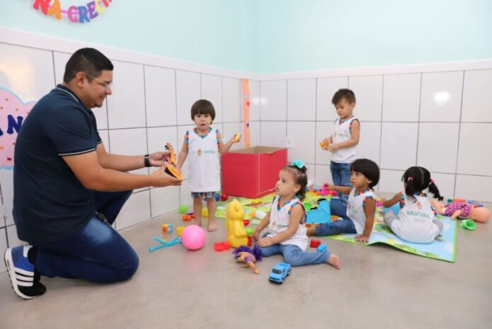 Prefeitura de Manaus amplia vagas em creches, reconhece demanda histórica e mantém expansão contínua da educação infantil em Manaus 6