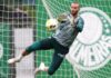 Palmeiras atende pedido e libera Weverton para assinar com novo clube