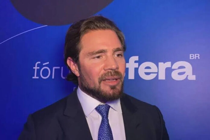 9f24b891-daniel-vorcaro