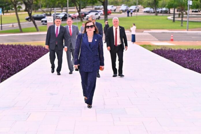 POSSE ATRICON YARA (1)