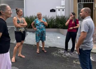 Sérgio Baré articula com Águas de Manaus e garante cancelamento da cobrança de esgoto na Vila Operária