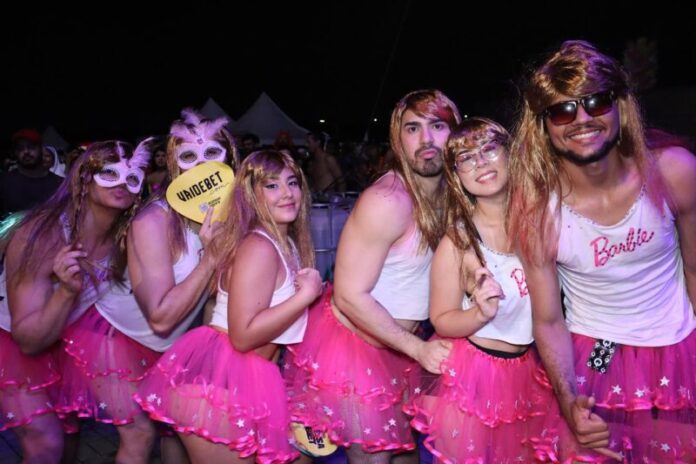 bloco das piranhas 2