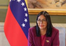 Governo da Venezuela desmonta programas sociais de Maduro