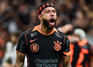 Memphis Depay faz revelação sobre possível renovação com Corinthians