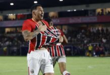 Com emoção, São Paulo bate o Bragantino por 2 a 1 e vai à semi do Paulistão
