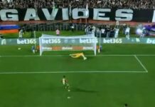 Hugo Souza comete pênalti, mas defende cobrança em Portuguesa x Corinthians