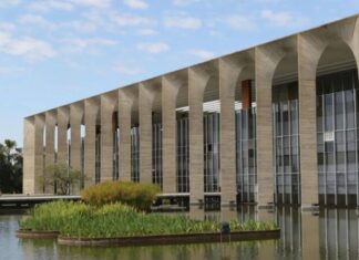 Itamaraty recomenda que brasileiros evitem viajar a países do Oriente Médio