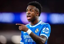 Benfica identifica torcedores que imitaram macaco contra Vini Jr.