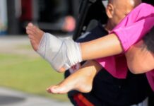 Departamento aéreo da SSP-AM resgata criança que foi picada por uma cobra Jararaca