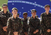 Forças Armadas recebem quase 1,5 mil mulheres para o serviço militar