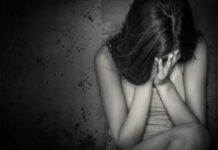 Madrinha é presa suspeita de abusar sexualmente da afilhada em MG